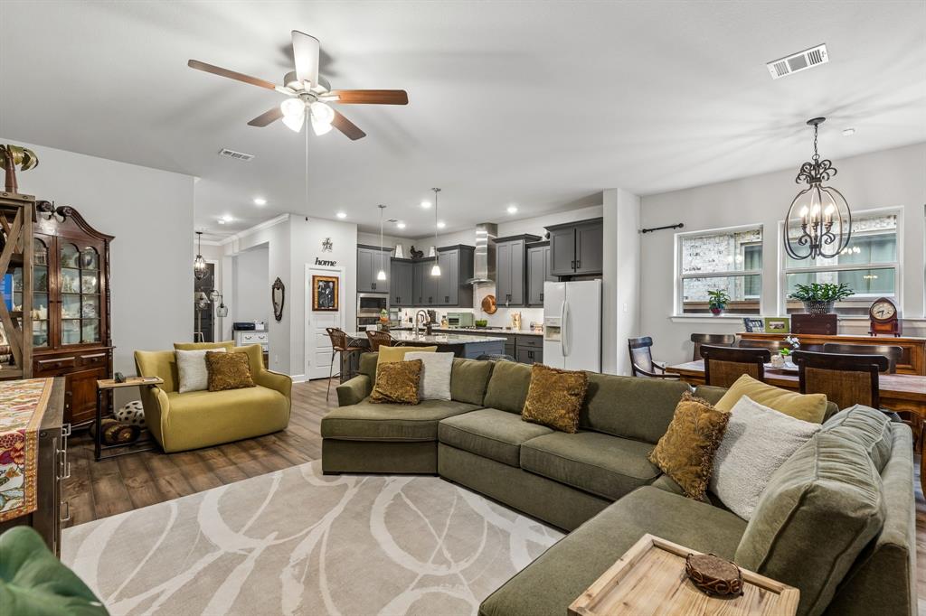 Viridian Village 3a - Residential