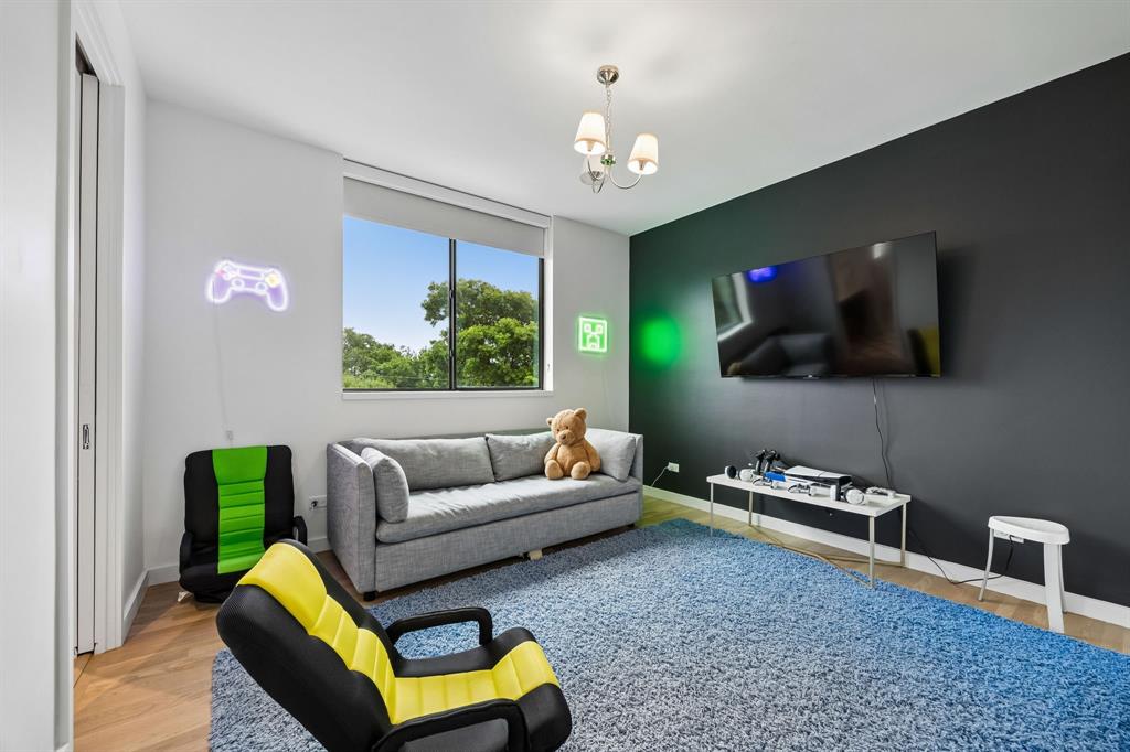 Walnut Hill Ridge - Residential