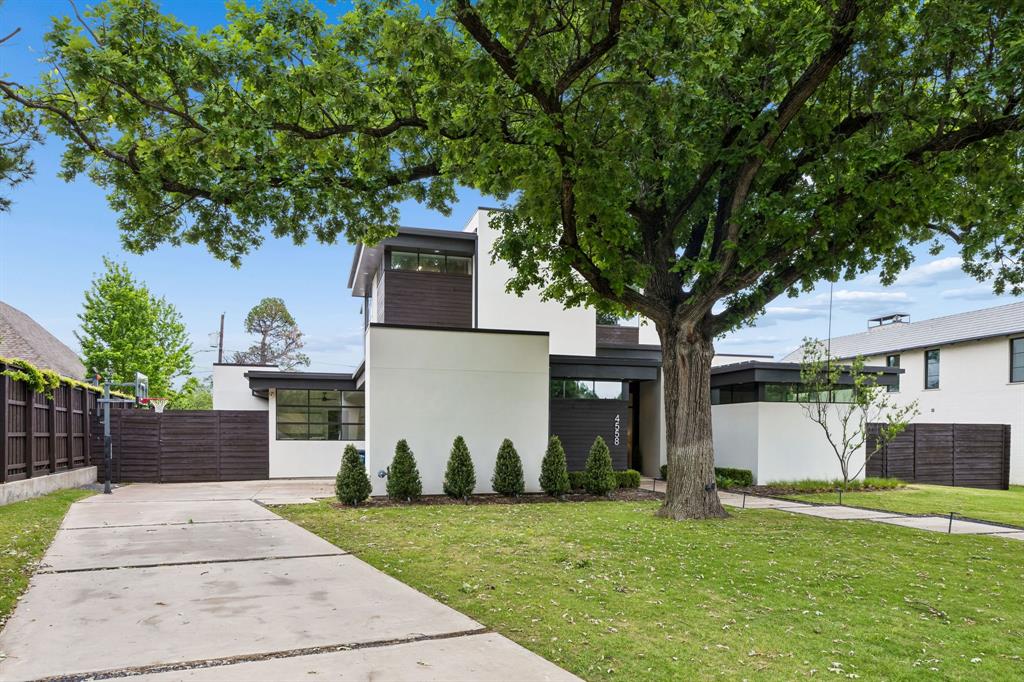 4558 Ridge Road