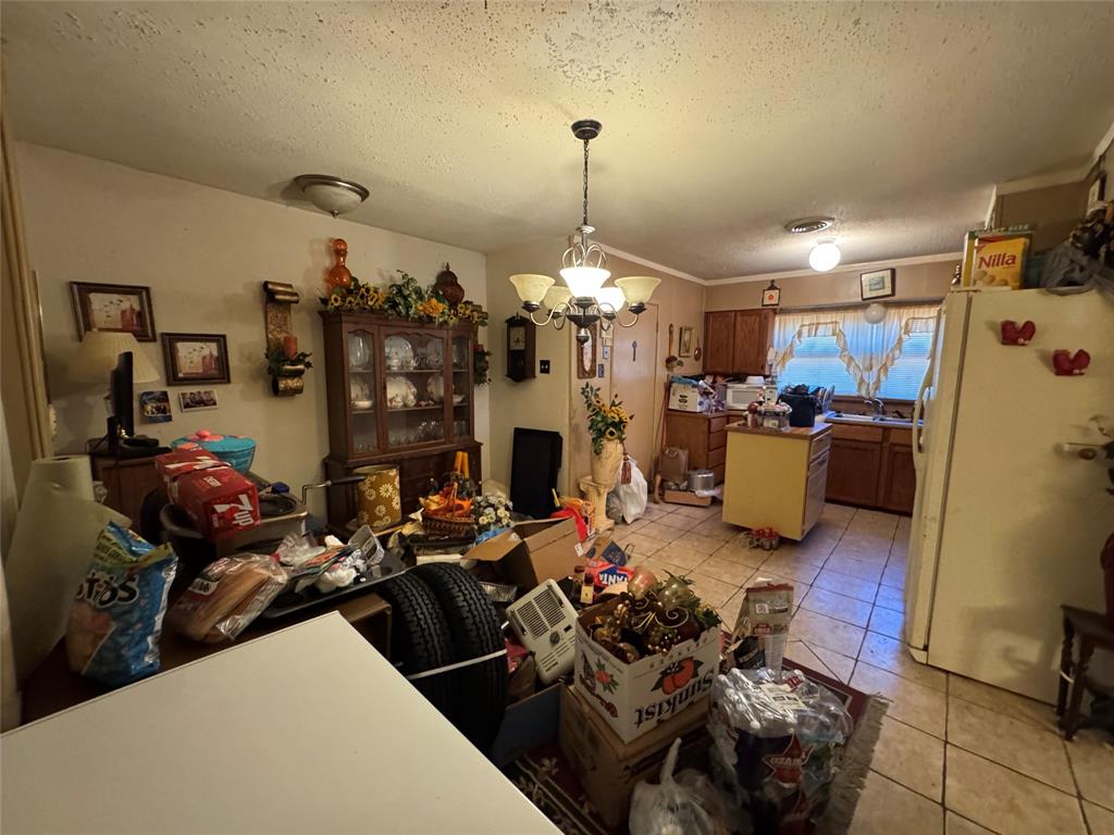 4216 Sun Valley Drive
