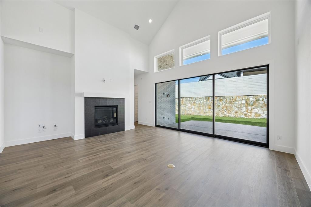 Painted Tree Lakeside South 50s - Residential