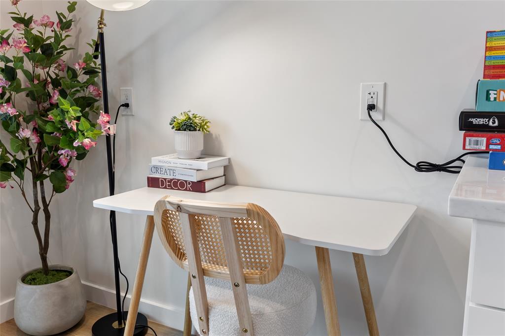 Homestead Manor - Residential Lease