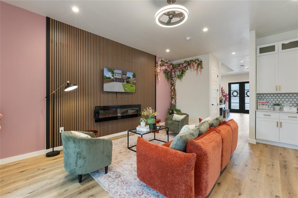 Homestead Manor - Residential Lease