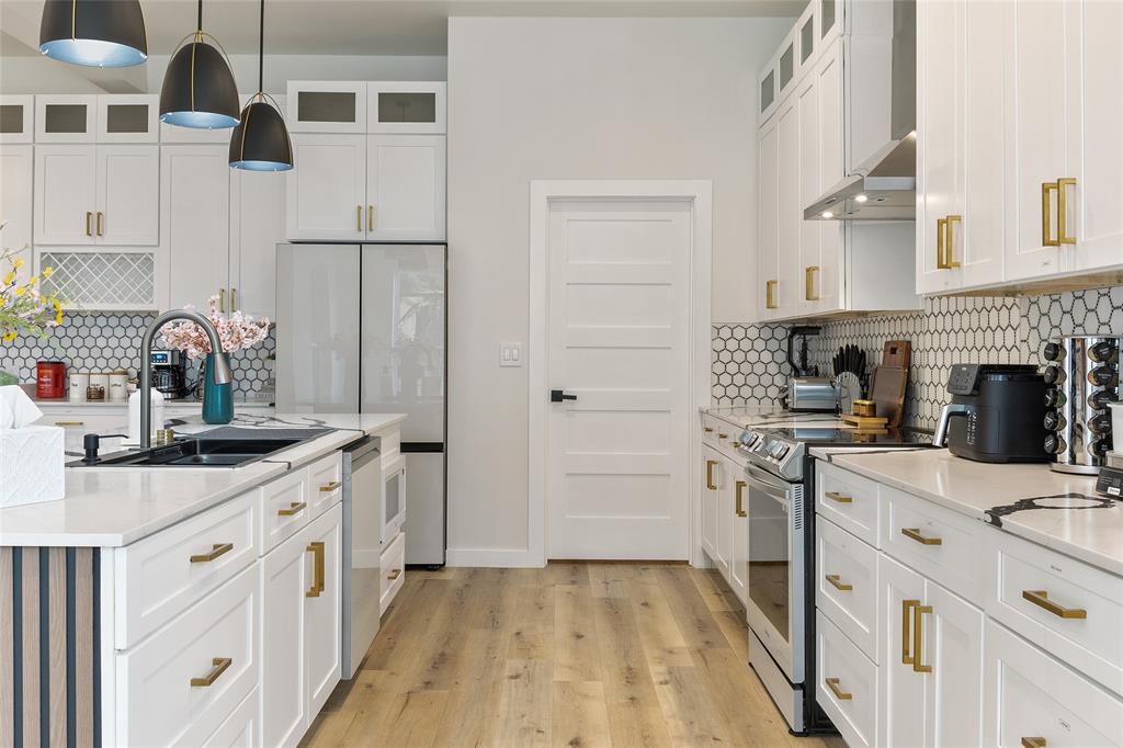 Homestead Manor - Residential Lease