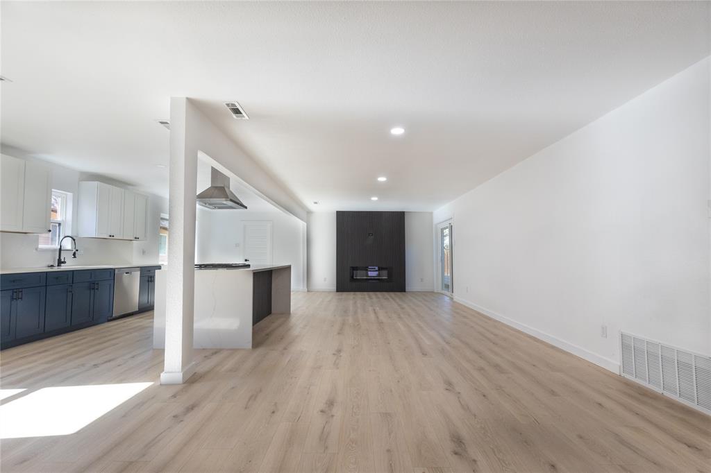 Lake Highlands North Rev - Residential