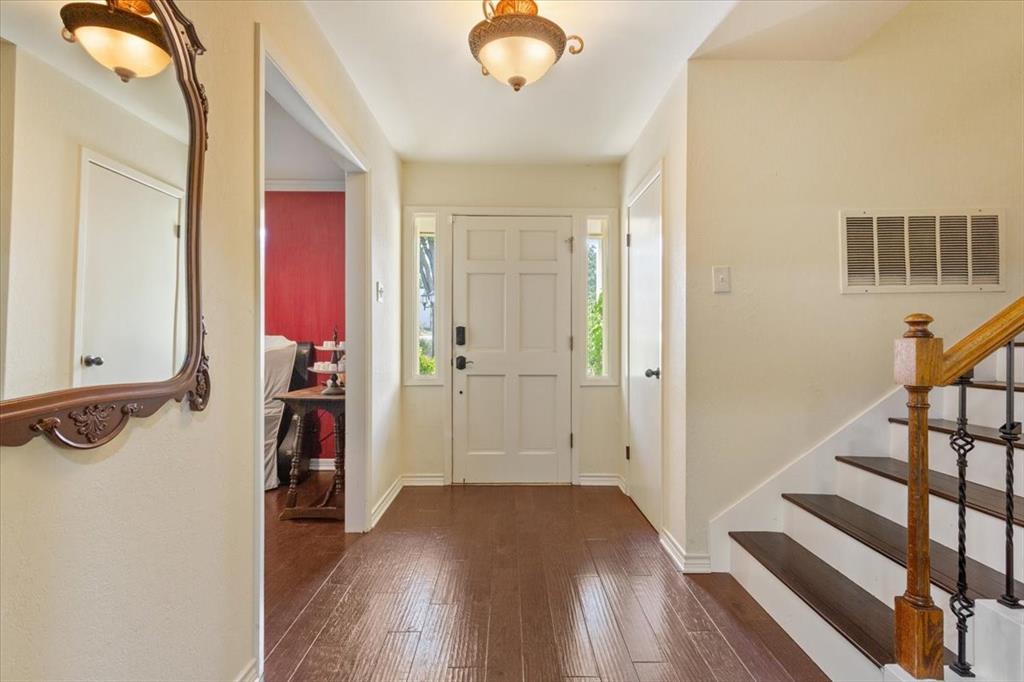 435 ELMWOOD Road