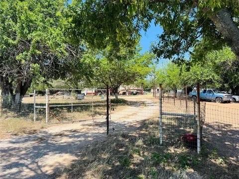 View Springtown, TX 76082 property