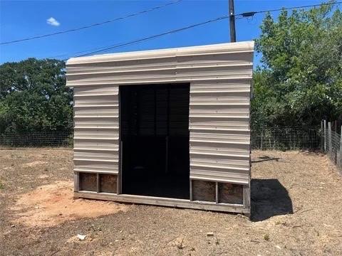 Photo 8 of 12 of 740 Meadow Road mobile home