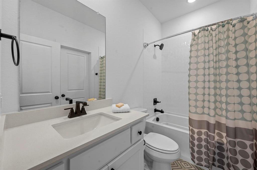 Celina, Texas 75009, United States, 4 Bedrooms Bedrooms, ,5 BathroomsBathrooms,Residential,Active,25413