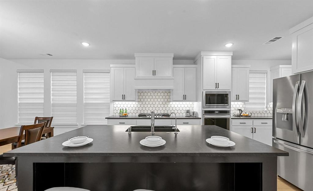 Celina, Texas 75009, United States, 4 Bedrooms Bedrooms, ,5 BathroomsBathrooms,Residential,Active,25413