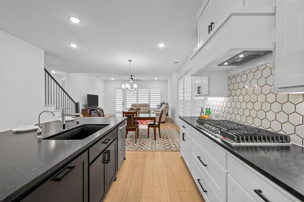 Celina, Texas 75009, United States, 4 Bedrooms Bedrooms, ,5 BathroomsBathrooms,Residential,Active,25413