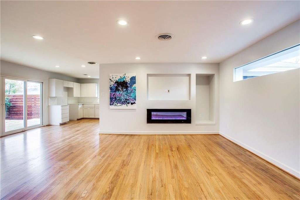 10208 San Lorenzo Drive