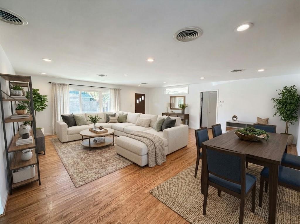 10208 San Lorenzo Drive