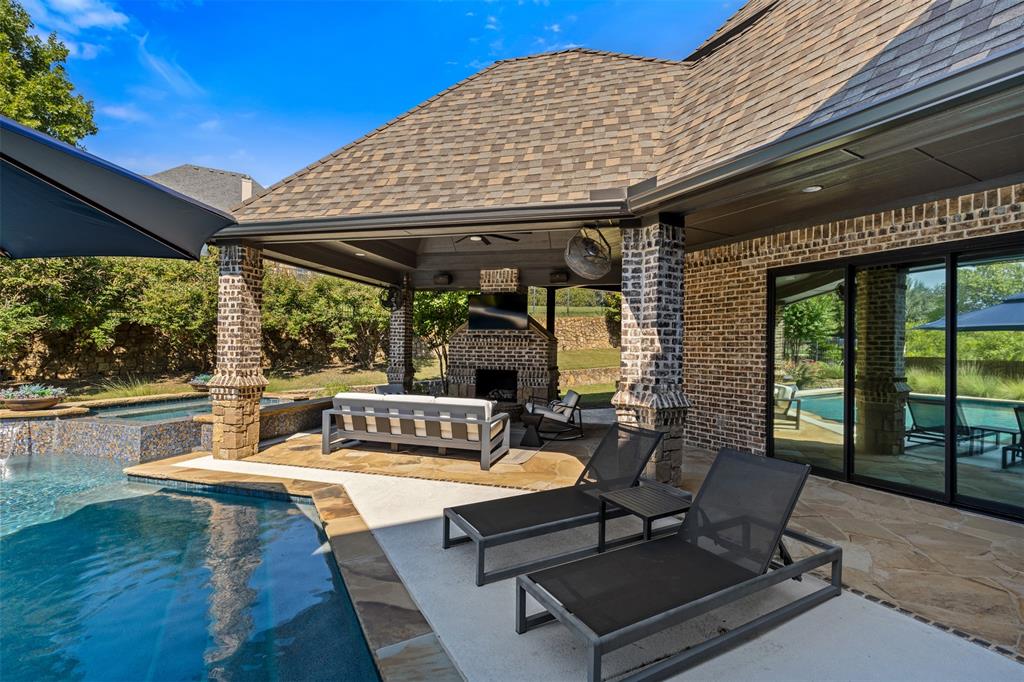 1113 Venetian Street