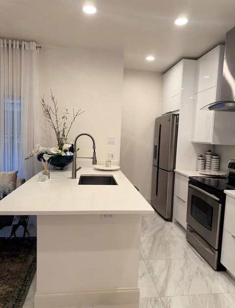 1108 Quail Valley Lane 122 Arlington TX 76011