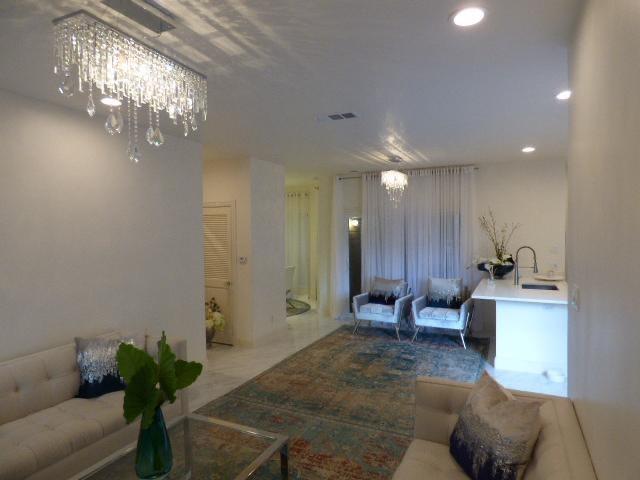 Chasewood Oaks condo - Residential