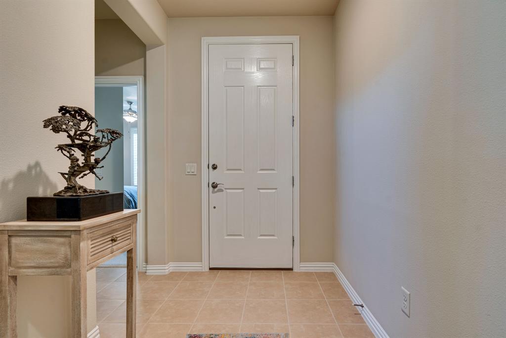 10016 Obsidian Drive
