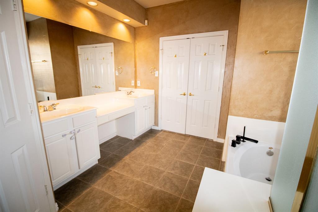 Waterfront Enchanted Bay Arl - Residential