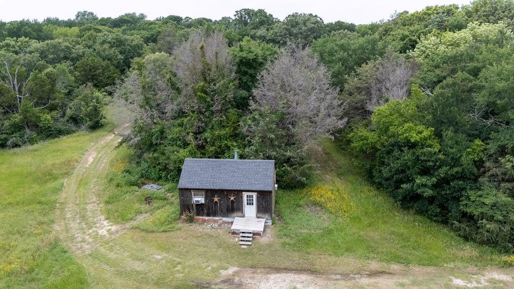 15987 County Road 4052