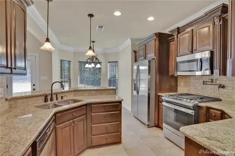 Forest Hills - Residential