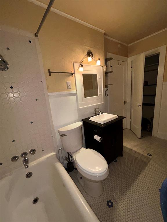 Trinity Heights - Residential Lease