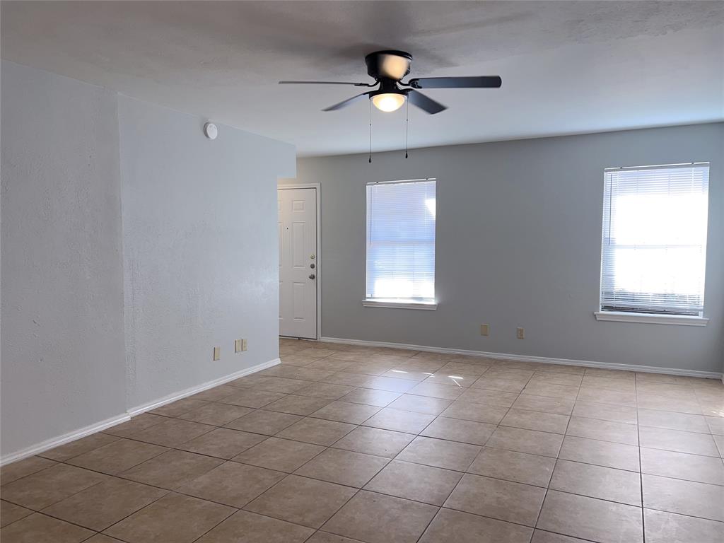 C & R ADDITION - Residential Lease