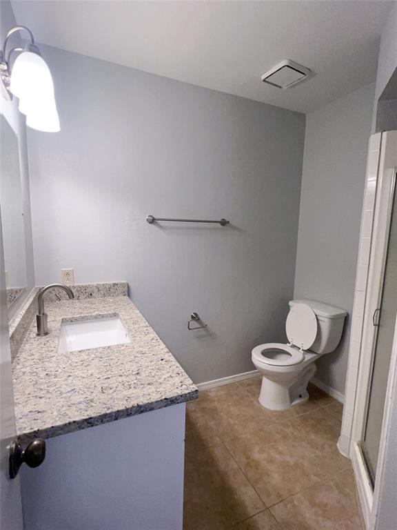 C & R ADDITION - Residential Lease