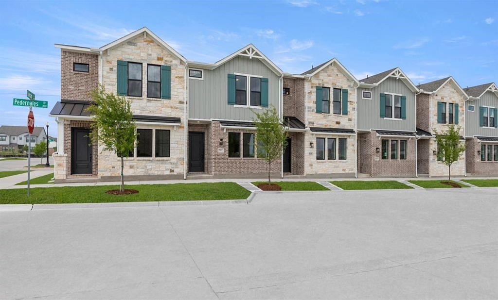 831 Pedernales Drive