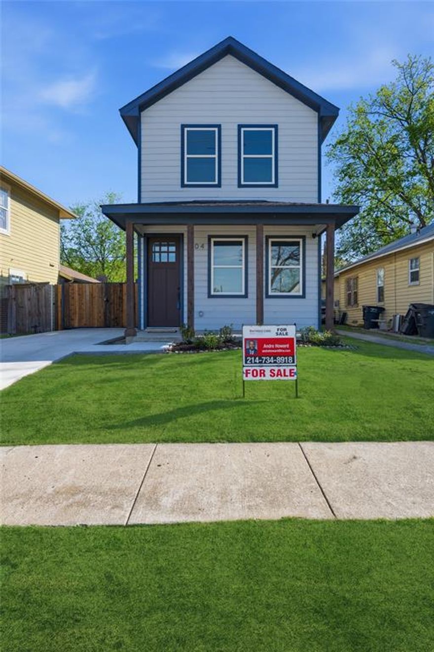 Located in the Historic Southside District, this beautifully designed 2-story new construction home offers modern style, functional living space, and an unbeatable location just minutes from Downtown Fort Worth, major highways, dining, and parks. This 3-bedroom, 2.5-bath home features an open-concept layout with luxury vinyl plank flooring throughout the main living areas. The spacious living and dining areas flow seamlessly into the kitchen, creating an ideal space for everyday living and entertaining. The kitchen is thoughtfully designed with granite countertops, a large center island, contemporary backsplash, ample cabinetry, and durable laminate flooring. Natural light enhances the clean, modern finishes throughout the home. Upstairs, you’ll find generously sized bedrooms, including a private primary suite with a spa-inspired bathroom featuring a separate shower and well-appointed finishes. Secondary bedrooms offer flexibility for guests, home office space, or additional living needs. Exterior features include a fully fenced and gated yard, professionally manicured landscaping, and a one-car detached garage. With its blend of modern construction, functional floor plan, and prime location near the heart of Fort Worth, this home offers exceptional value and convenience.
Schedule your showing today.