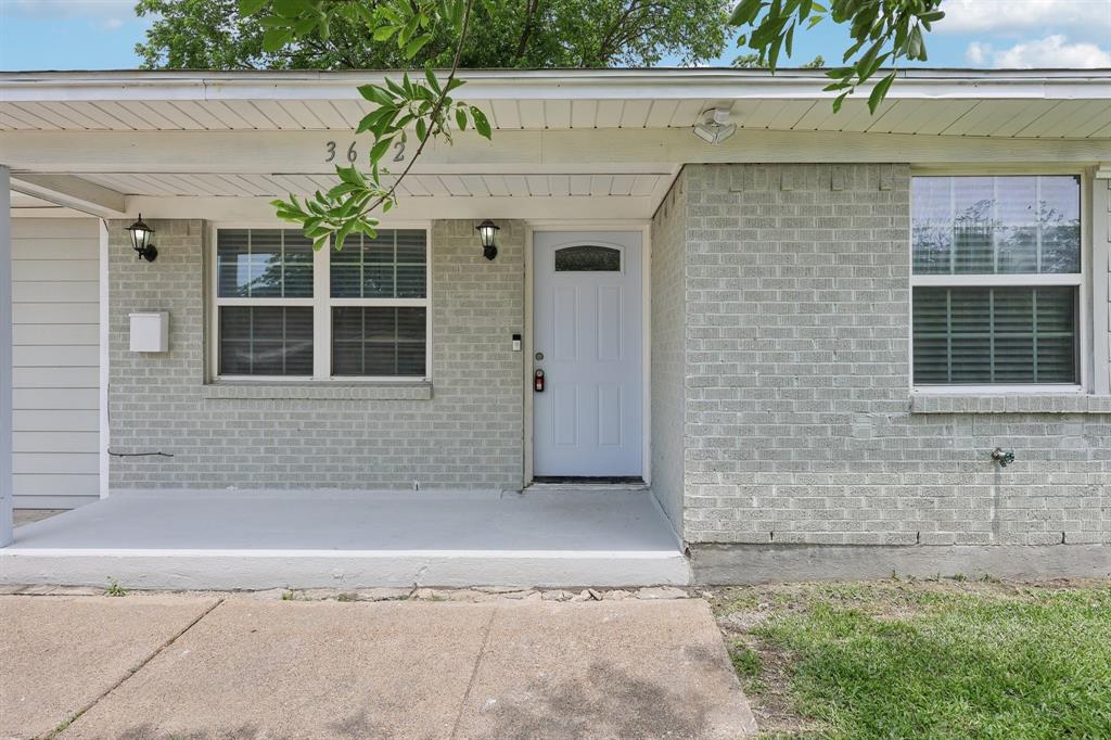 3612 Edgebrook Drive