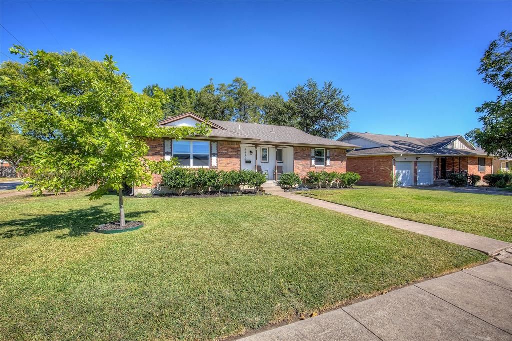 Photo of 4432 Oleander Trail, Mesquite, TX 75150 (MLS # 21095263)