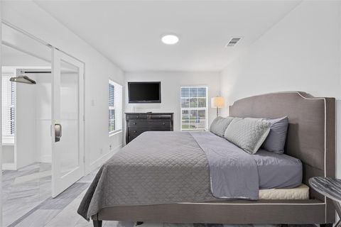 Tiny photo for 4419 Sexton Lane, Dallas, TX 75229 (MLS # 21090085)