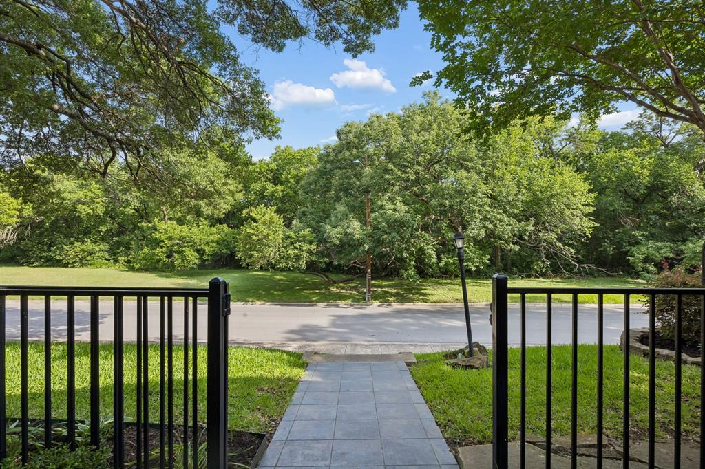 10832 Creekmere Drive