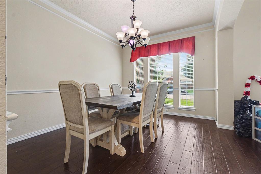 1206 Brook Drive