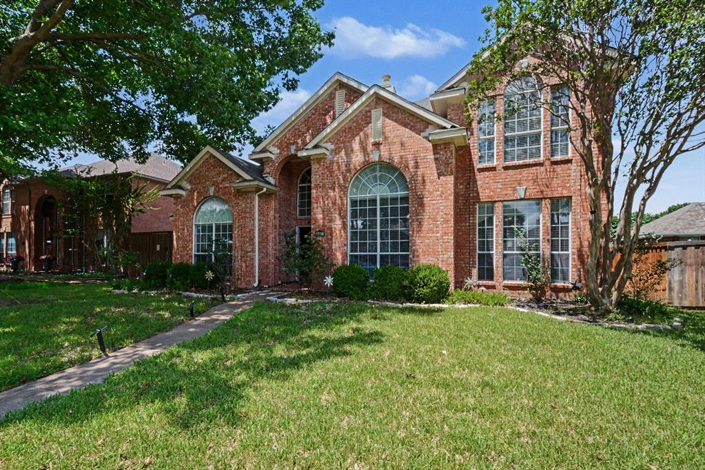 1206 Brook Drive