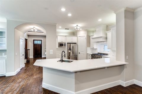 Tiny photo for 5405 Willis Avenue, Dallas, TX 75206 (MLS # 21189367)