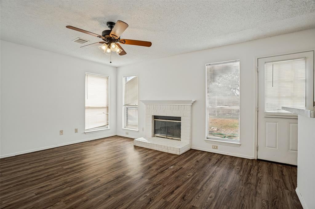900 Sweetgum Creek