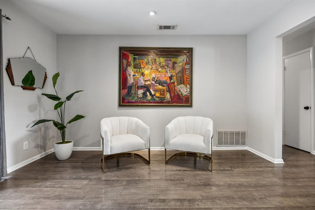 Lochwood Rev - Residential