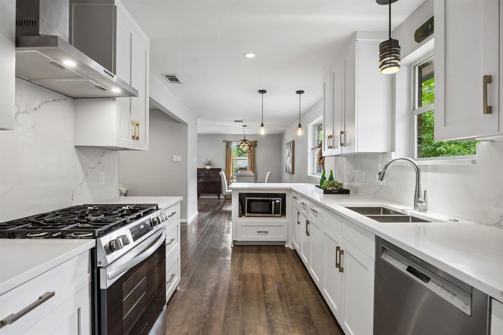 Lochwood Rev - Residential