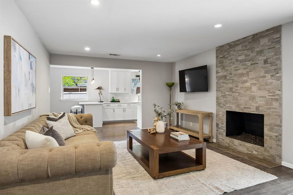 Lochwood Rev - Residential