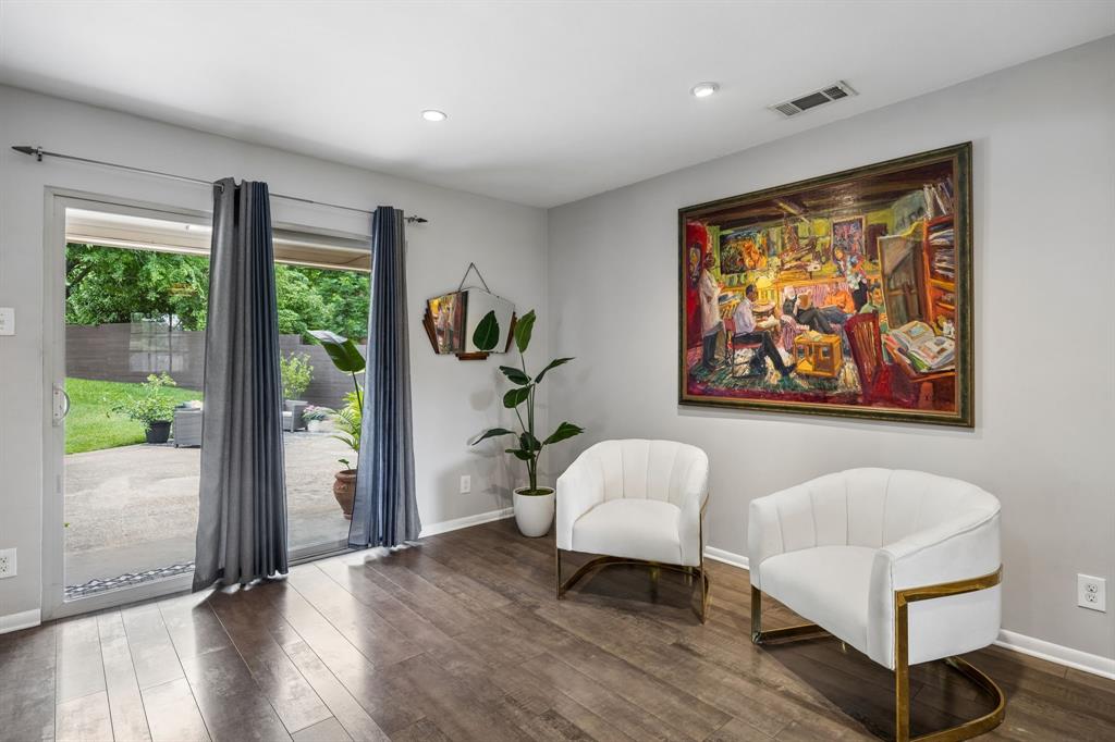 Lochwood Rev - Residential