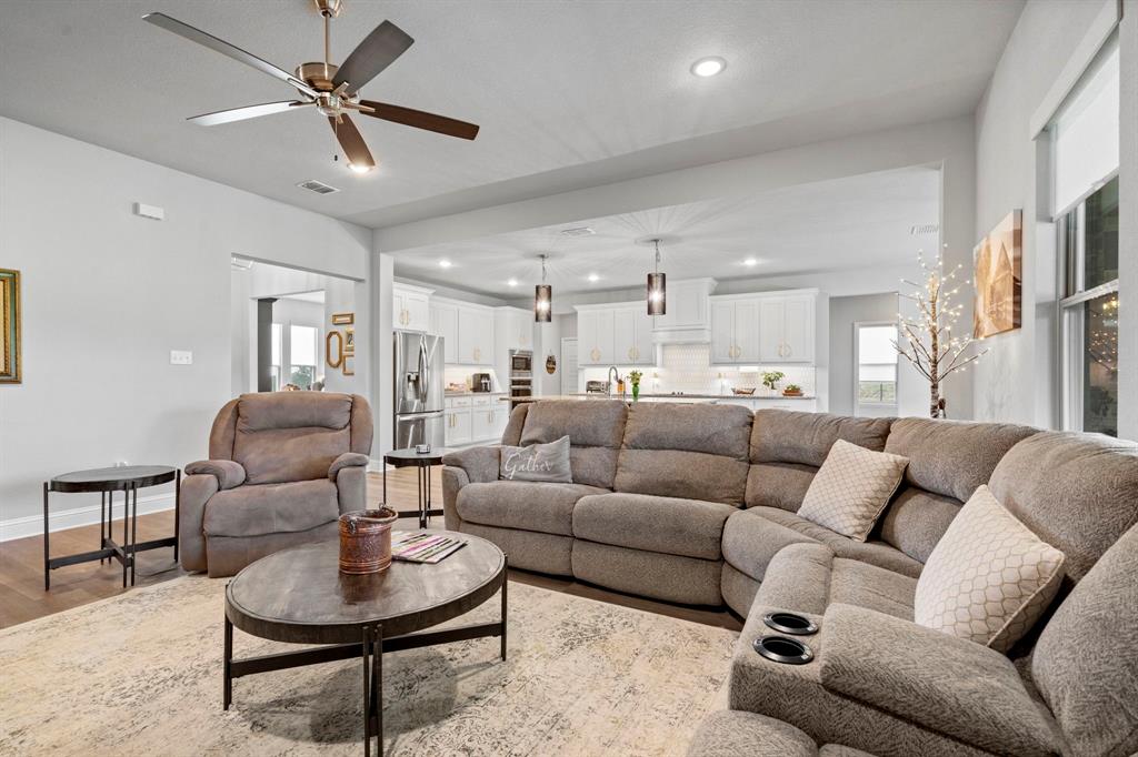 Monarch Manor Ph 3 - Residential