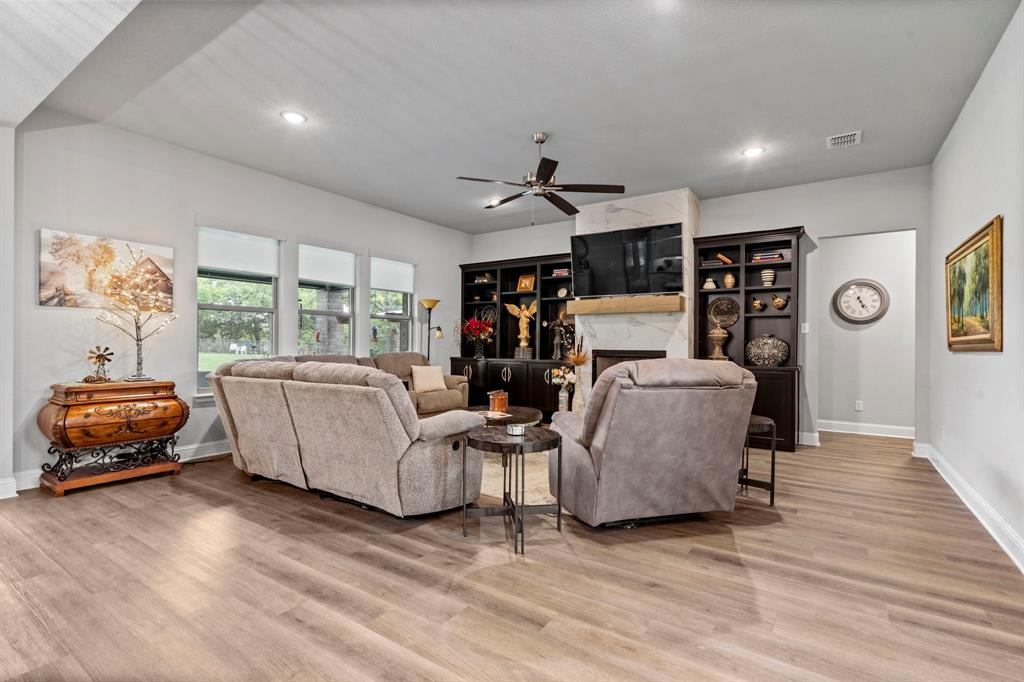 Monarch Manor Ph 3 - Residential