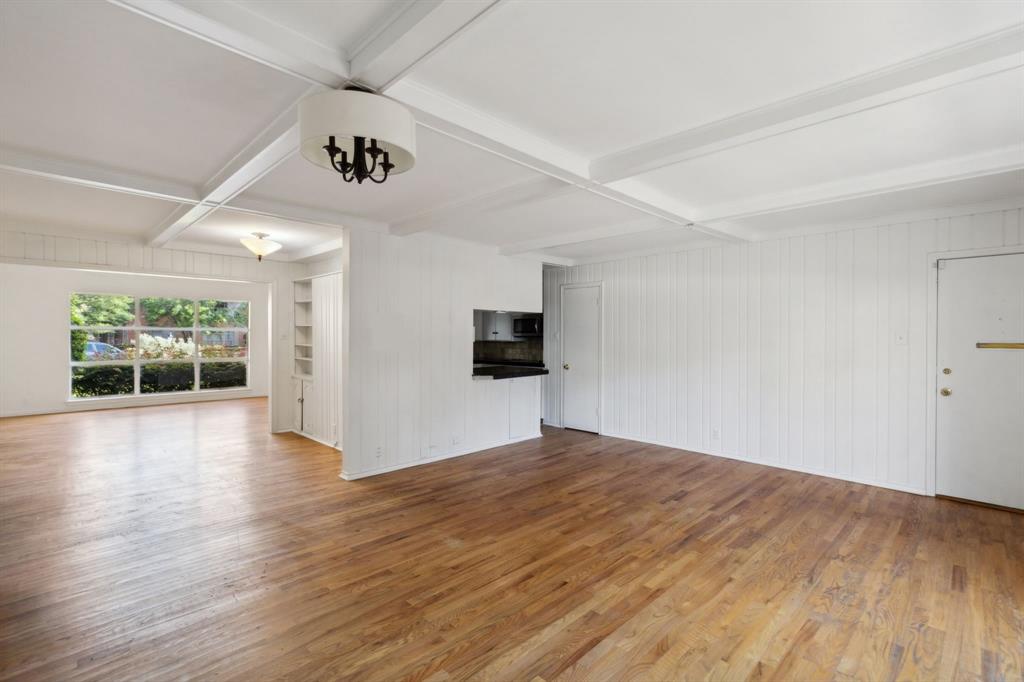 Prestwick Manor - Residential