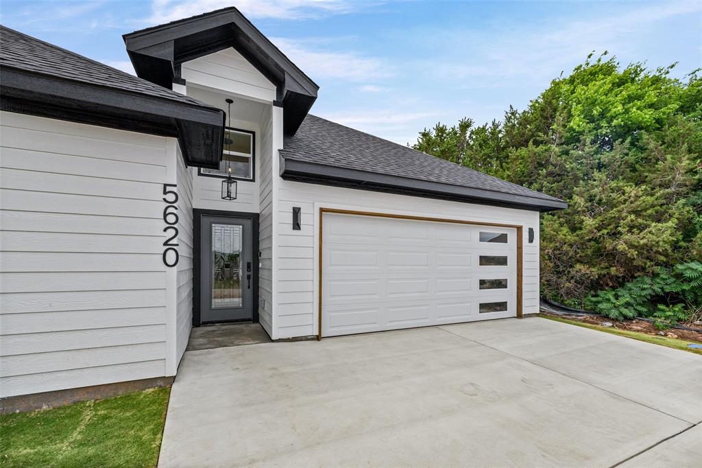 5620 Van Horn Drive