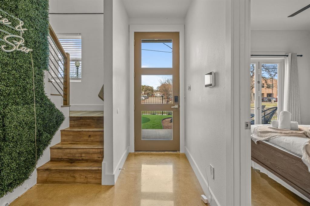 500 W Sanford Street