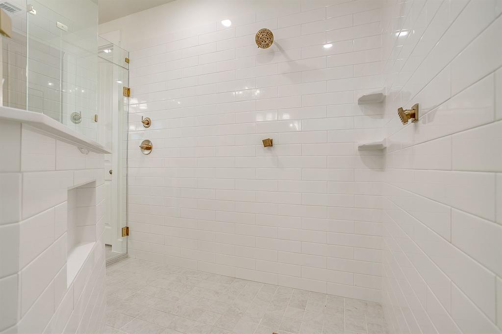 Hidden Lks at Mockingbird - Residential