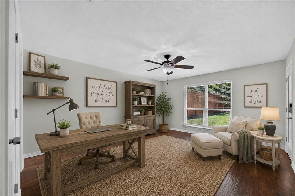 1905 Country Club Drive