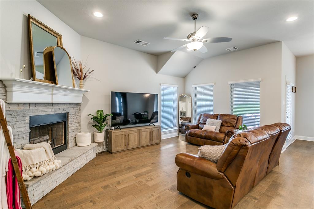 Hidden Vistas-Ph 8 - Residential