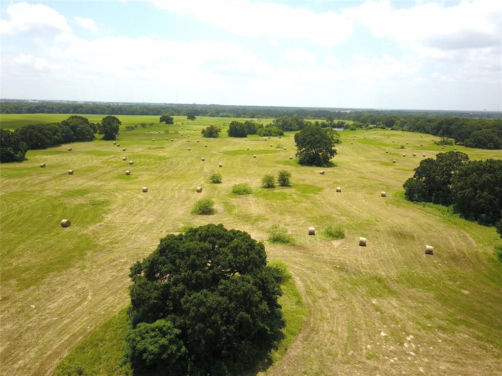 B T Thompson Surv Abs 757 - Land